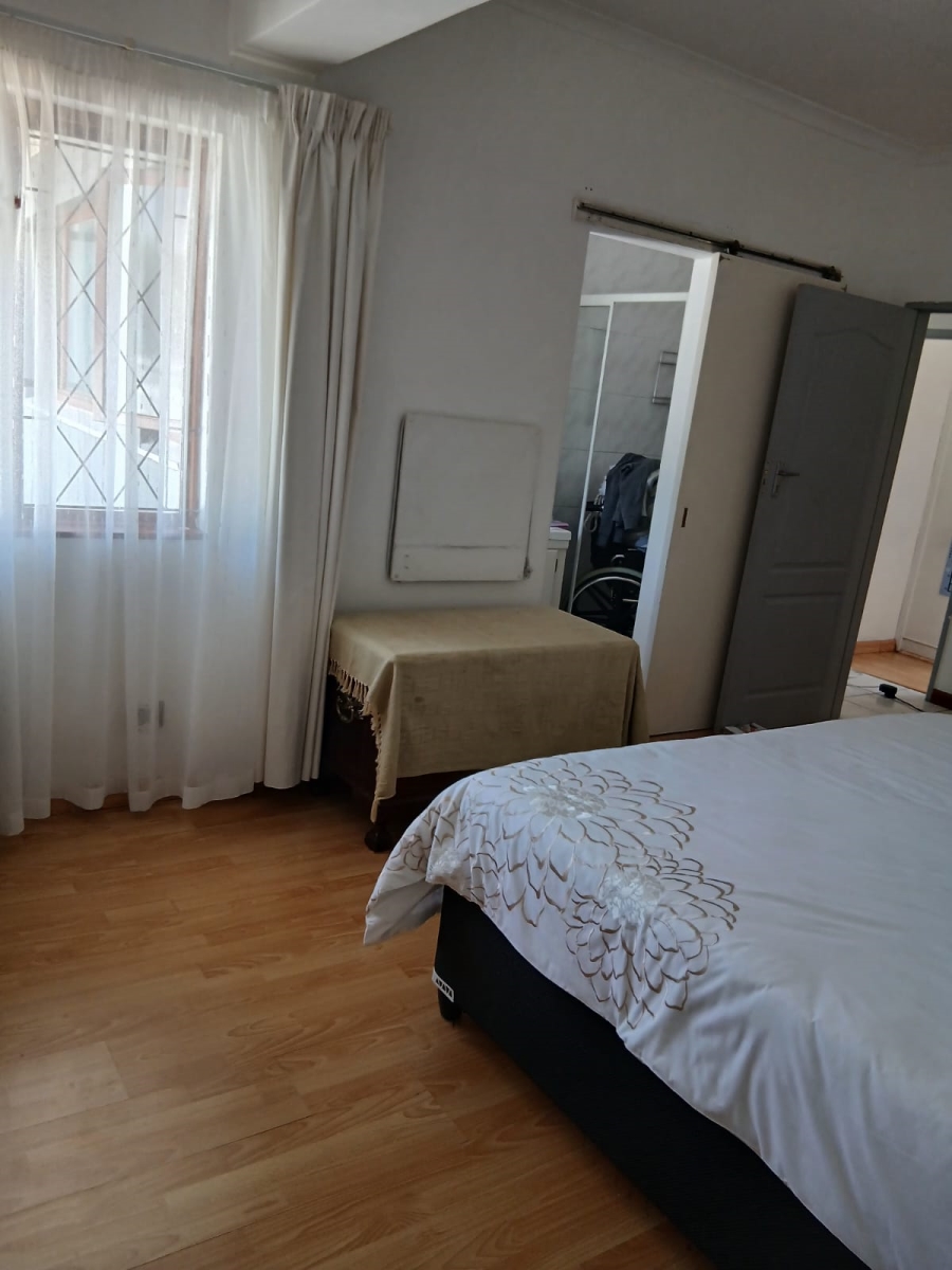 4 Bedroom Property for Sale in Table View Western Cape